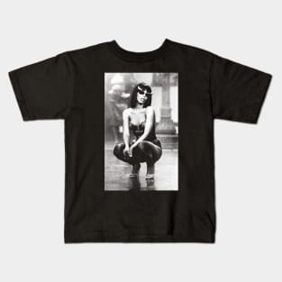 Donna Summer // Vintage Style Design Kids T-Shirt